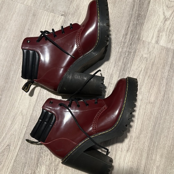 Dr Maarten shoes - Picture 2 of 3